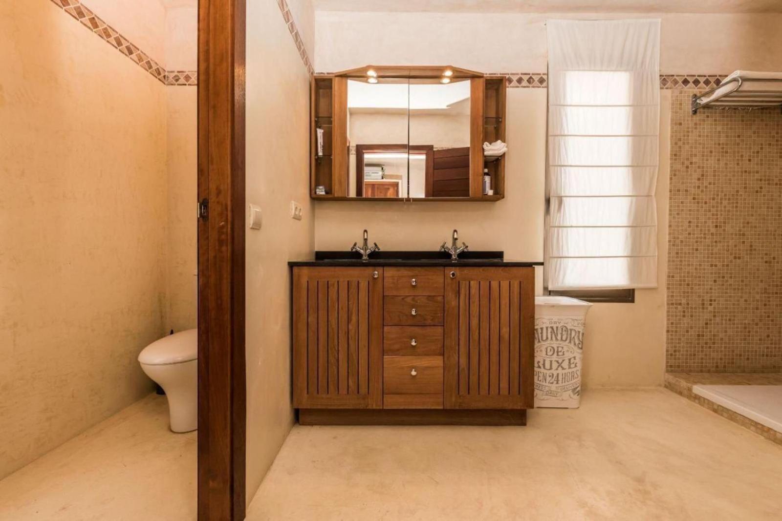 Private Private Bathroom Séjour chez l'habitant